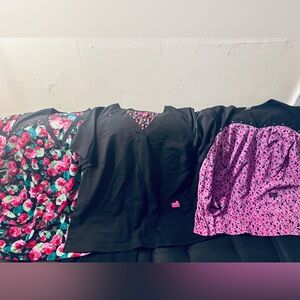 Betsey Johnson Black Top with Pink Lip